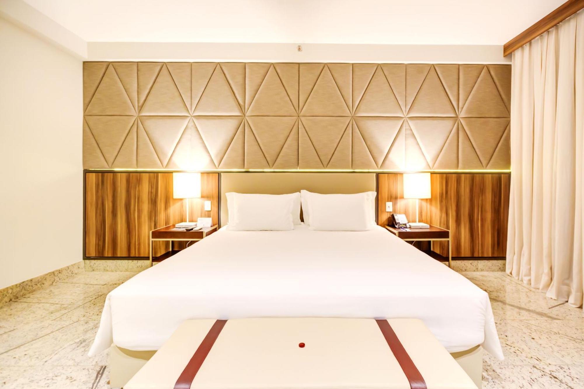 Doubletree By Hilton - Resort - ฟอสดูอีกวาซู ภายนอก รูปภาพ A bedroom at the hotel