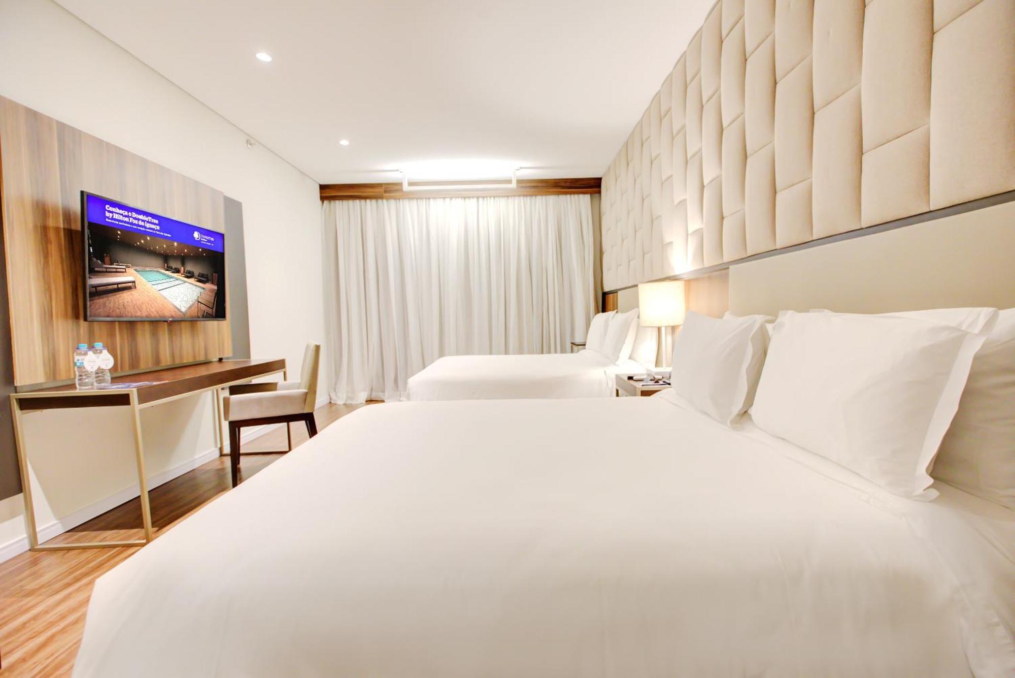 Doubletree By Hilton - Resort - ฟอสดูอีกวาซู ภายนอก รูปภาพ Deluxe Room