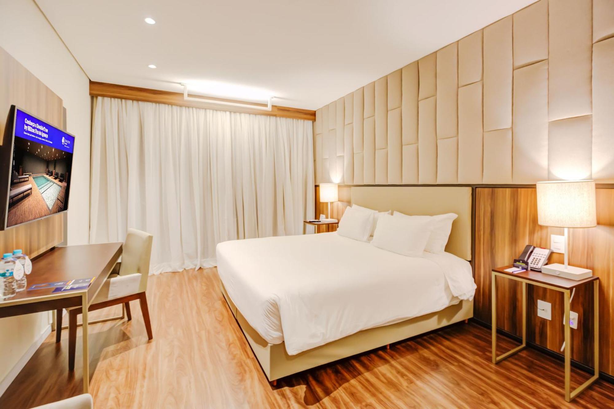 Doubletree By Hilton - Resort - ฟอสดูอีกวาซู ภายนอก รูปภาพ Deluxe Room